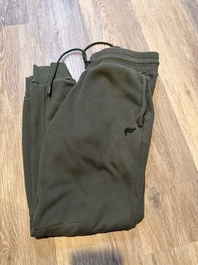 Fabletics Olive Green Jogger Sweatpants